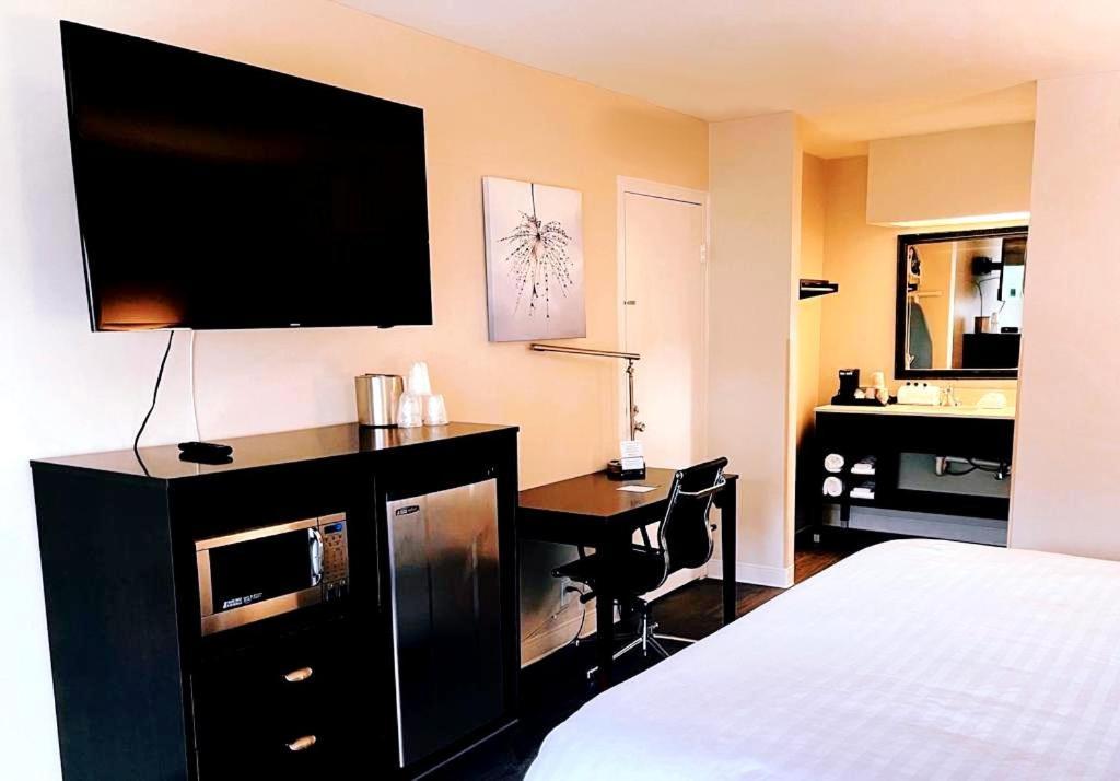 Clarion Inn & Suites فلورنسا المظهر الخارجي الصورة