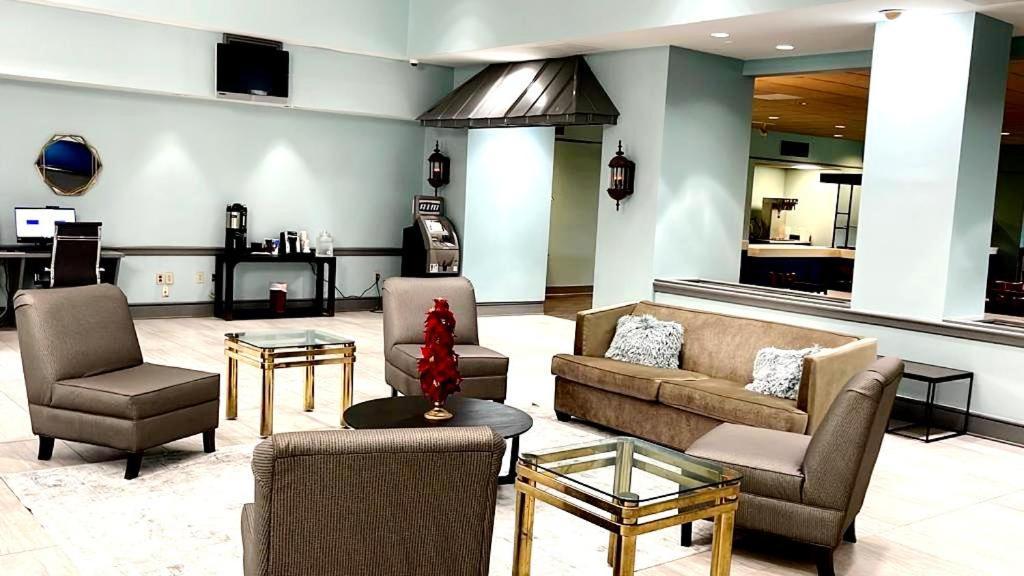 Clarion Inn & Suites فلورنسا المظهر الخارجي الصورة
