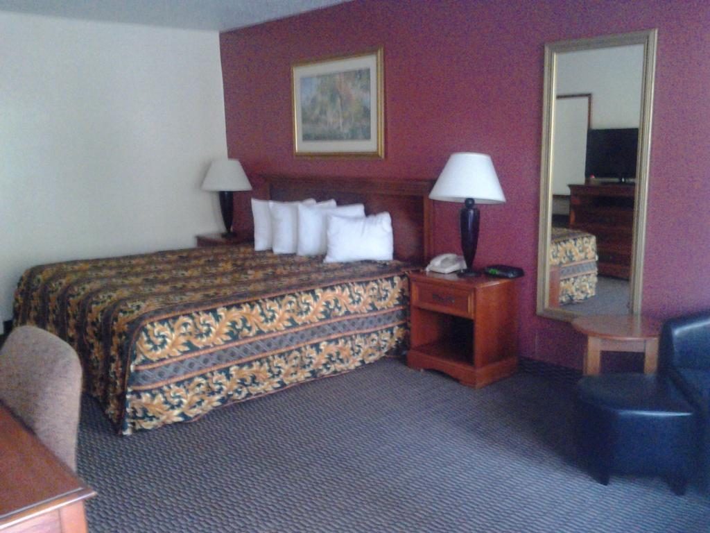 Clarion Inn & Suites فلورنسا المظهر الخارجي الصورة