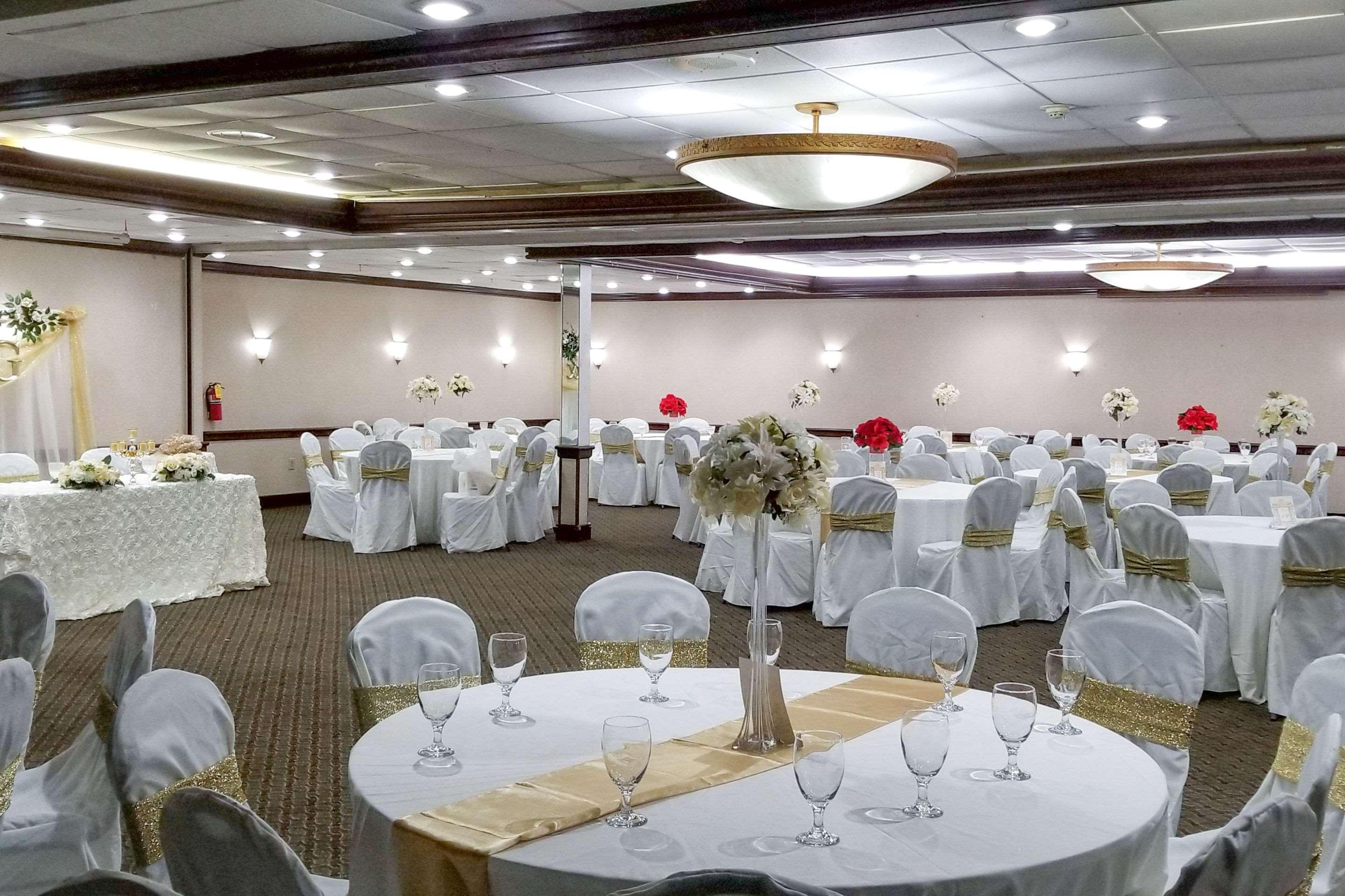 Clarion Inn & Suites فلورنسا المظهر الخارجي الصورة