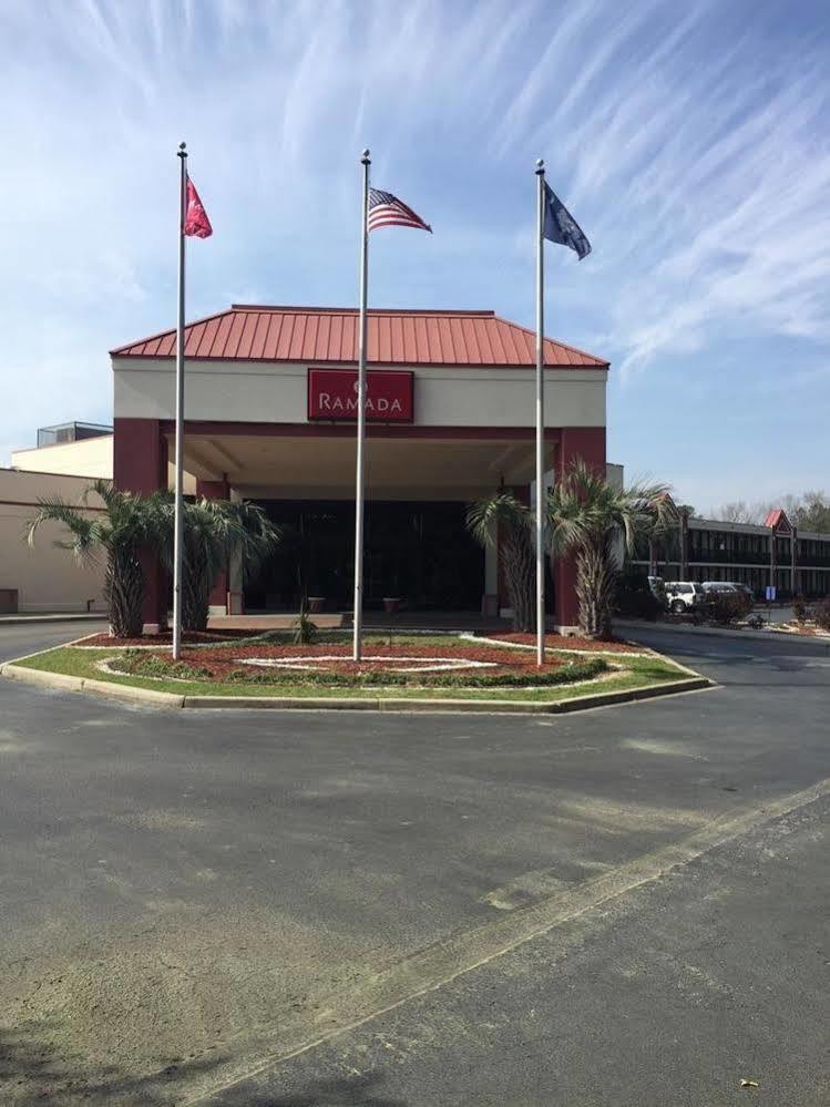 Clarion Inn & Suites فلورنسا المظهر الخارجي الصورة